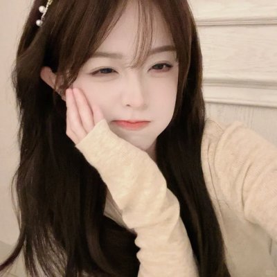 朴花英